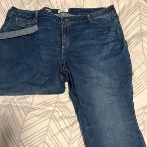 Sonoma Slim Bootcut Capri Jeans